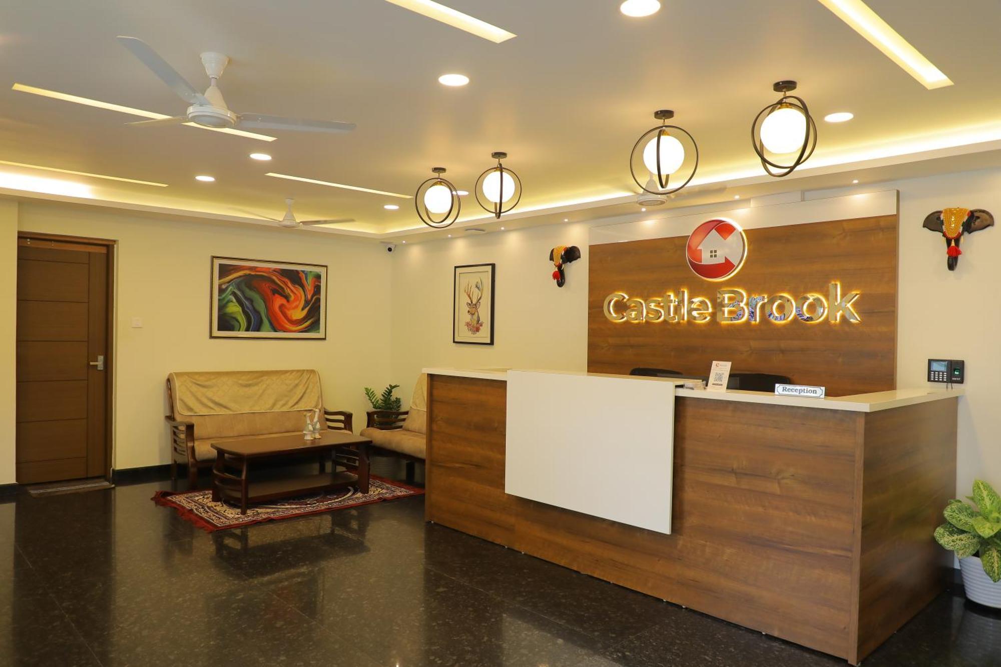 Castle Brook Residential Homestay Тірувалла Екстер'єр фото